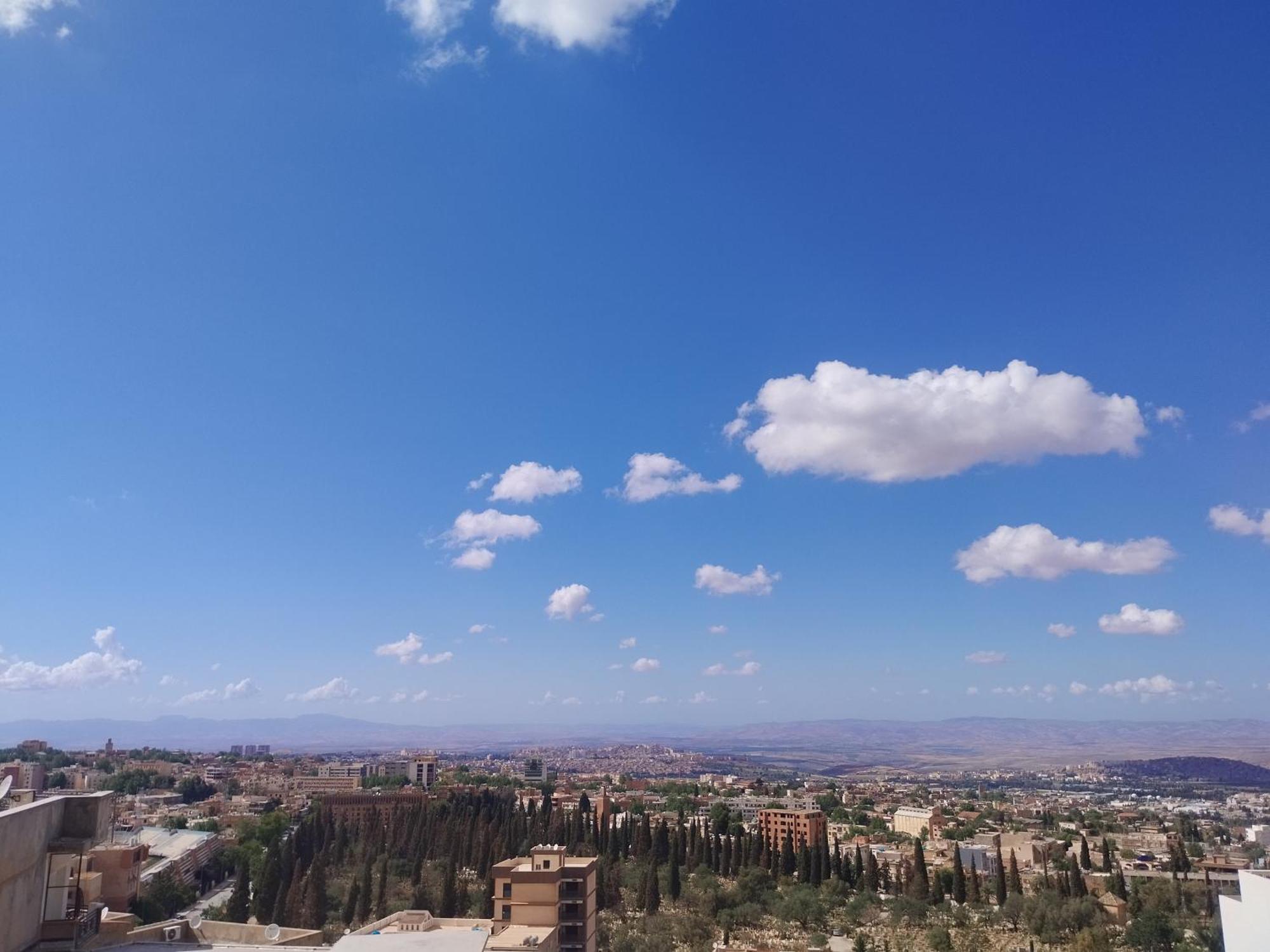 Luxueux Appartement A Tlemcen Dış mekan fotoğraf
